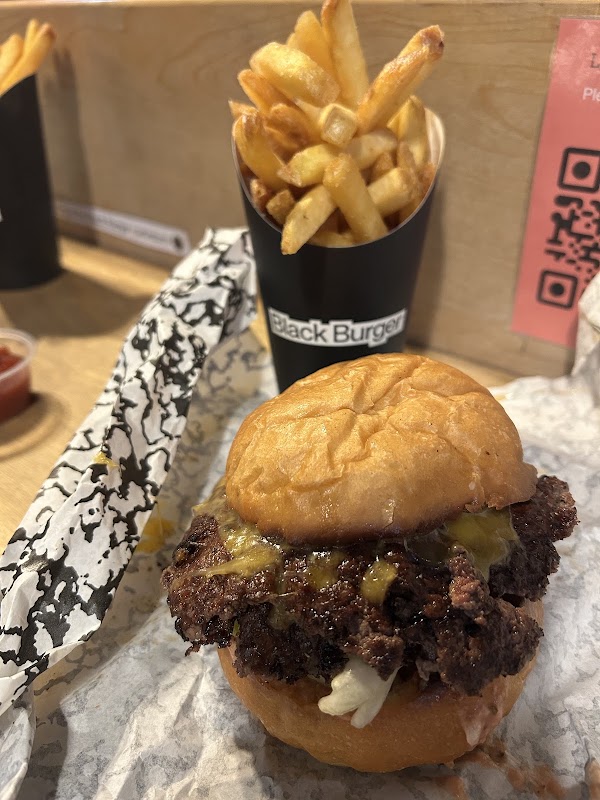Black Burger 3