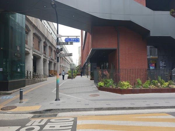 Seongsu Station Exit 4 4
