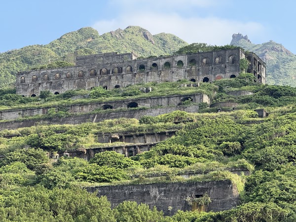 Ruin of Shui Nam Cave Refinery
