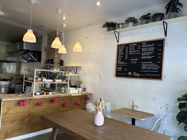 Polly's Cafe 3