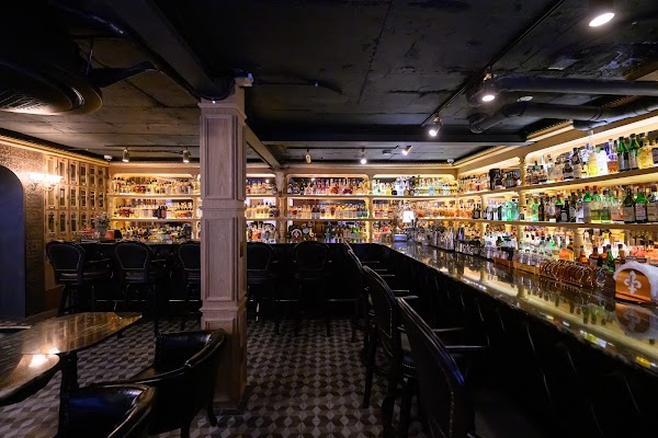 DUSK TILL DAWN BAR