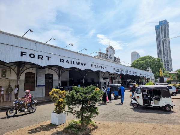 Fort Railway station 4