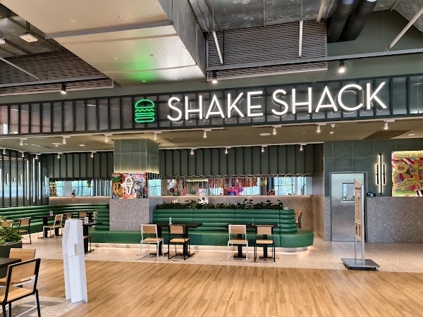 Shake Shack Emsphere