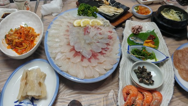 큰바위횟집 5