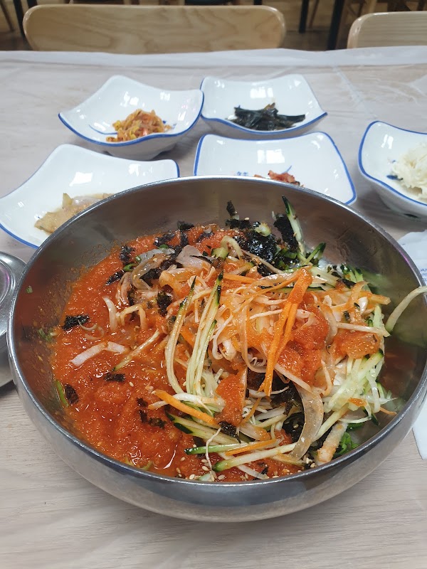 큰바위횟집 3