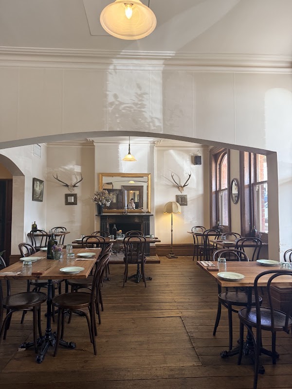 Tanswell's Commercial Hotel
