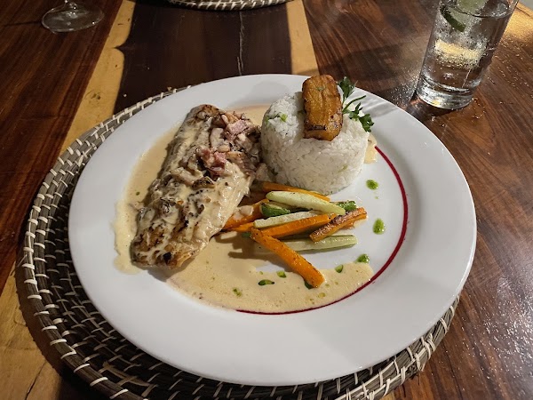 Las Palapas Belize Restaurant - Caye Caulker 2