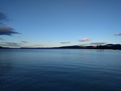 Lake Rotorua / Te Rotorua nui ā Kahumatamomoe