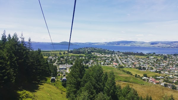 Lake Rotorua / Te Rotorua nui ā Kahumatamomoe 2