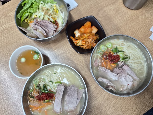 동진식당 동문시장점 4