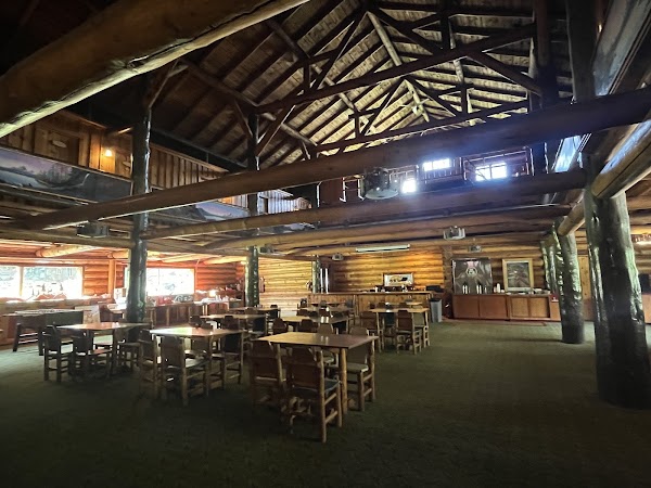 WHITEBARK Bar & Kitchen