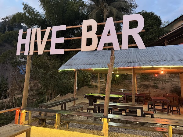 HIVE BAR 1