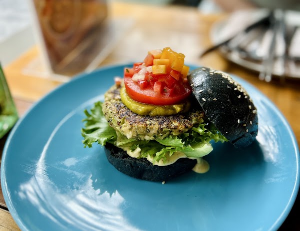 Broccoli Revolution Sukhumvit 49 2