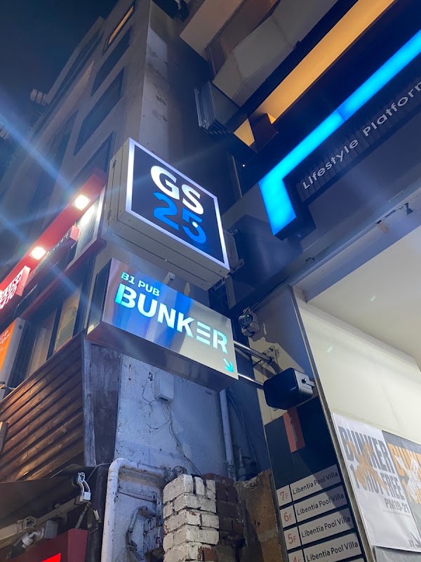 bunker 2