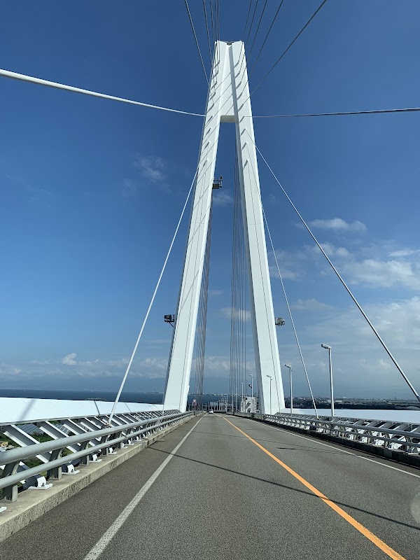 Shinminato Bridge