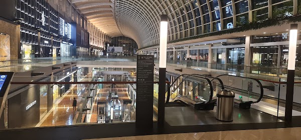 The Shoppes at Marina Bay Sands 3