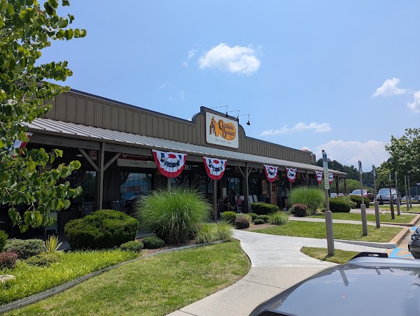 Cracker Barrel Old Country Store 3