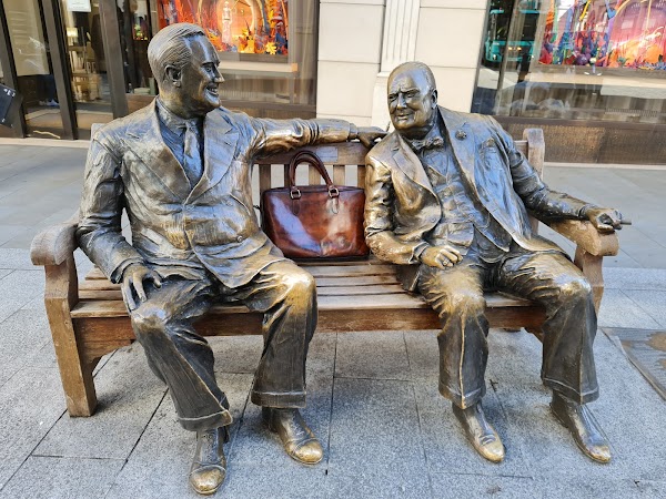Allies (Churchill & Roosevelt)