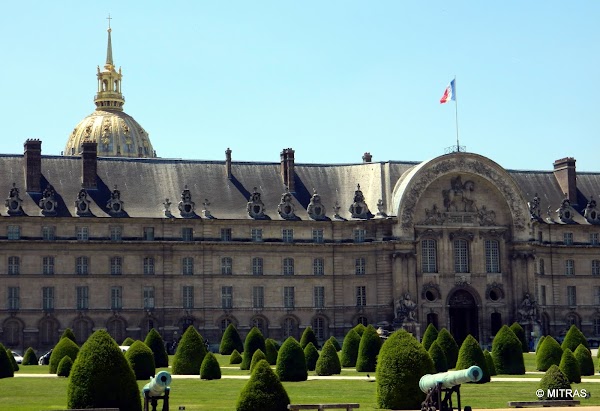 Esplanade des Invalides 2
