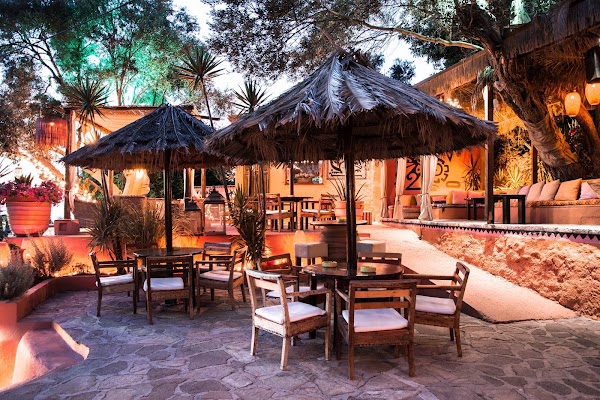 Cafe Del Mundo