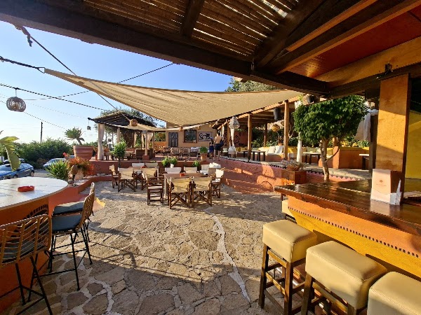 Cafe Del Mundo 5