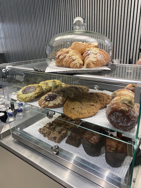 BLK CAB®️ (Coffee & People) - Marylebone (St Christopher Place) 5