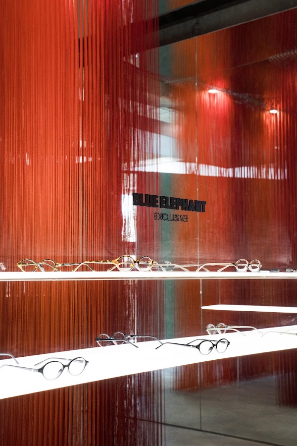 블루엘리펀트 성수 플래그십스토어 BLUEELEPHANT SEONGSU FLAGSHIP STORE 5