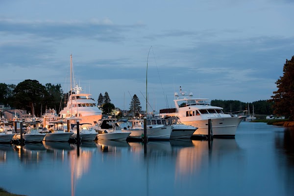 Yachtsman Hotel & Marina Club