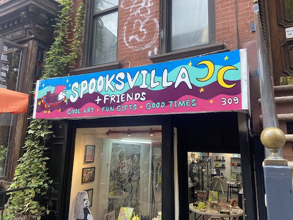 Spooksvilla + Friends 1