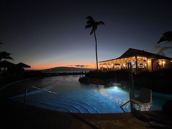 Cliff Dive Grill 3