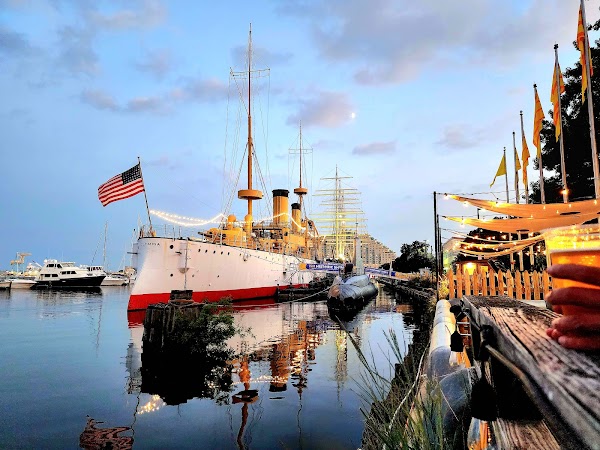 Spruce Street Harbor Park 2
