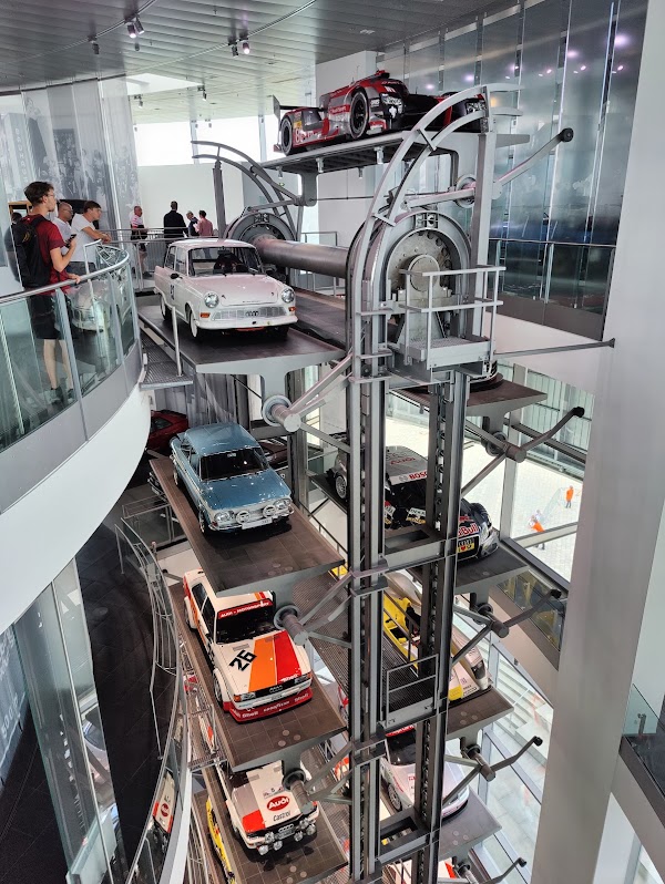 Audi Forum Ingolstadt 4