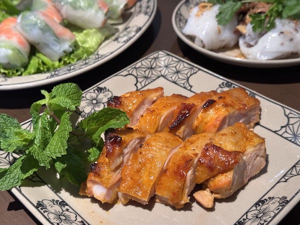 MAMMOM restaurant - Vietnamese Cuisine 2