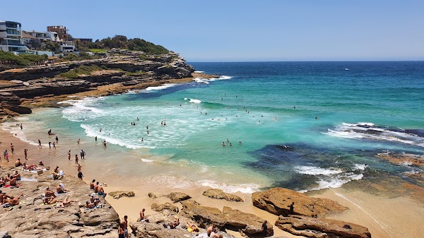 Mackenzies Bay