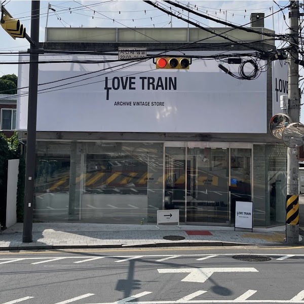 LOVE TRAIN