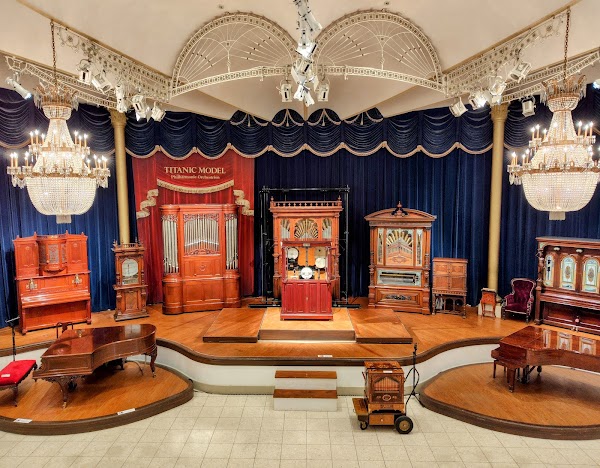Kawaguchiko Music Forest Museum 3