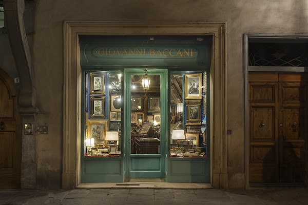 Giovanni Baccani -The Blue Shop