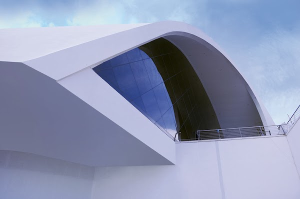 Oscar Niemeyer Auditorium