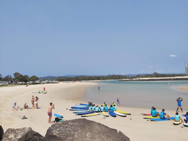 Currumbin Alley