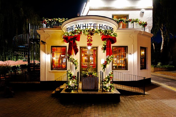 The White House, Guildford 4