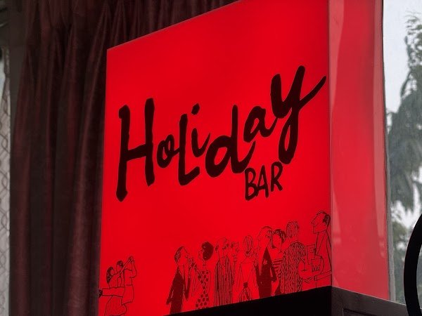 Holiday Bar at Echoes 2