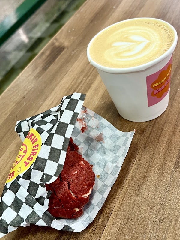 Kon Kafé - Specialty Coffee and Cookies 3