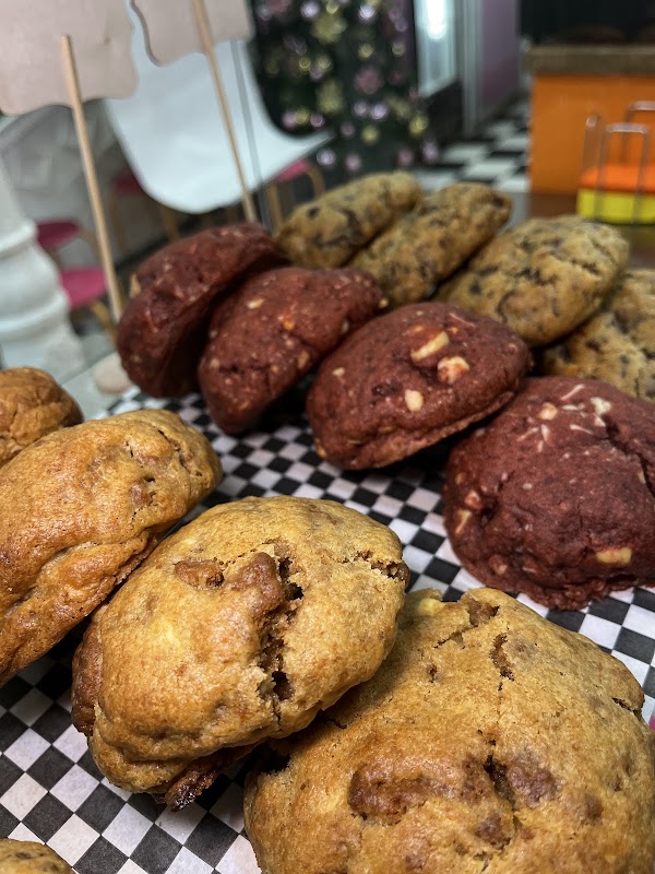 Kon Kafé - Specialty Coffee and Cookies 2
