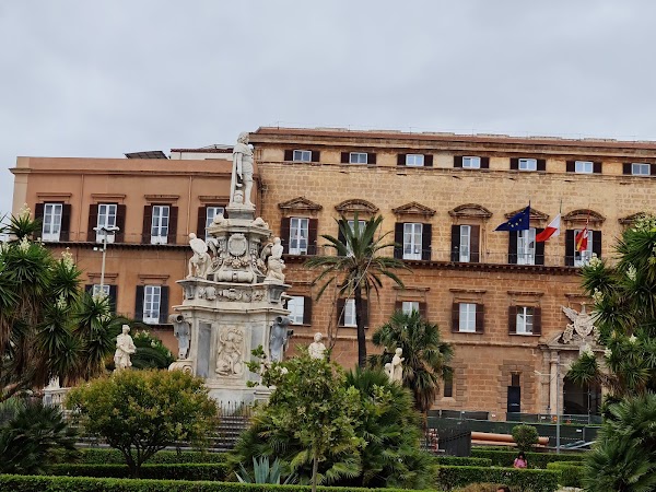 Porta Nuova 2