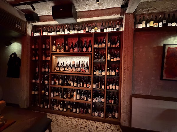 Mod Kaew Wine Bar 4