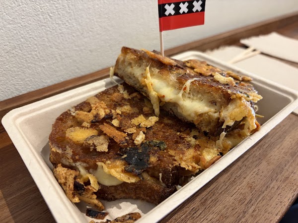 MONTY'S Toasties 3