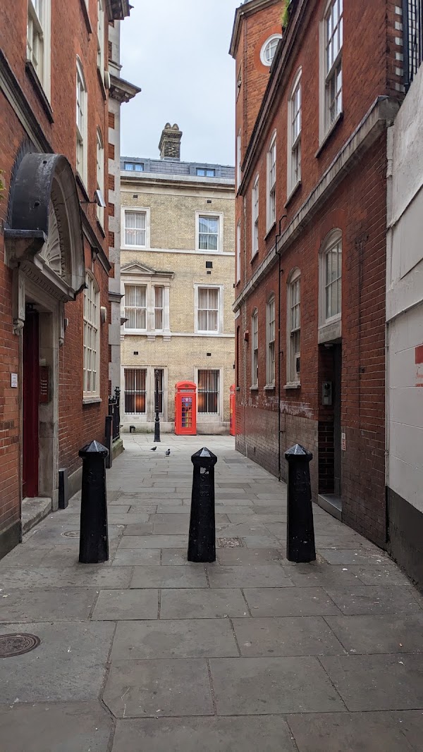 Broad Court 4
