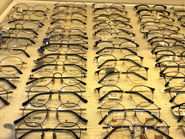 다비치안경 홍대점(DAVICH OPTICAL HONG DAE) 4