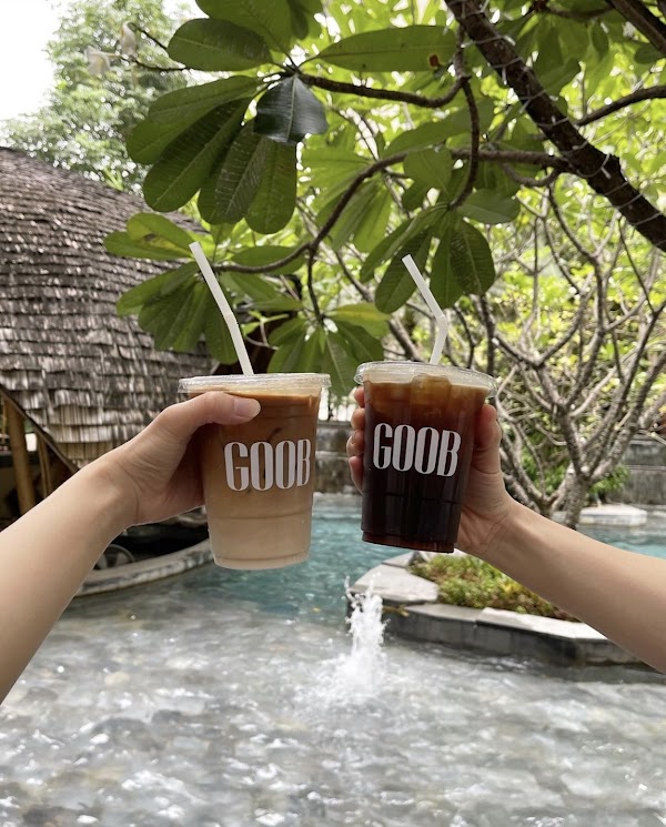 GOOB CAFE & BAR 5