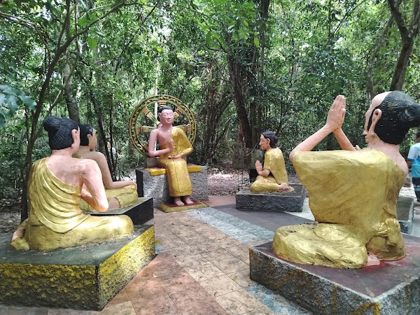 Wat Krok Kaew Wong Phrachan 4
